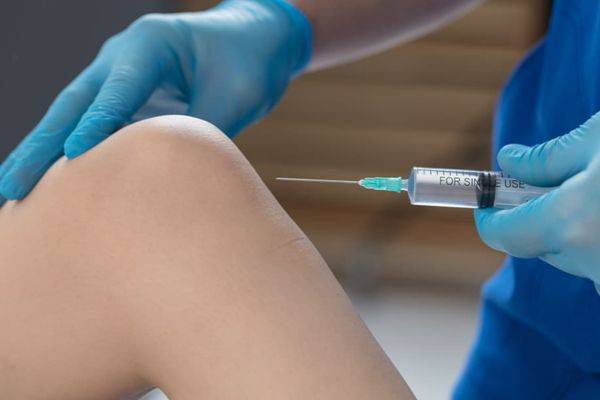 Regenerative Knee Injections
